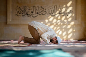 Praying Sunnah During Jummah Khutbah